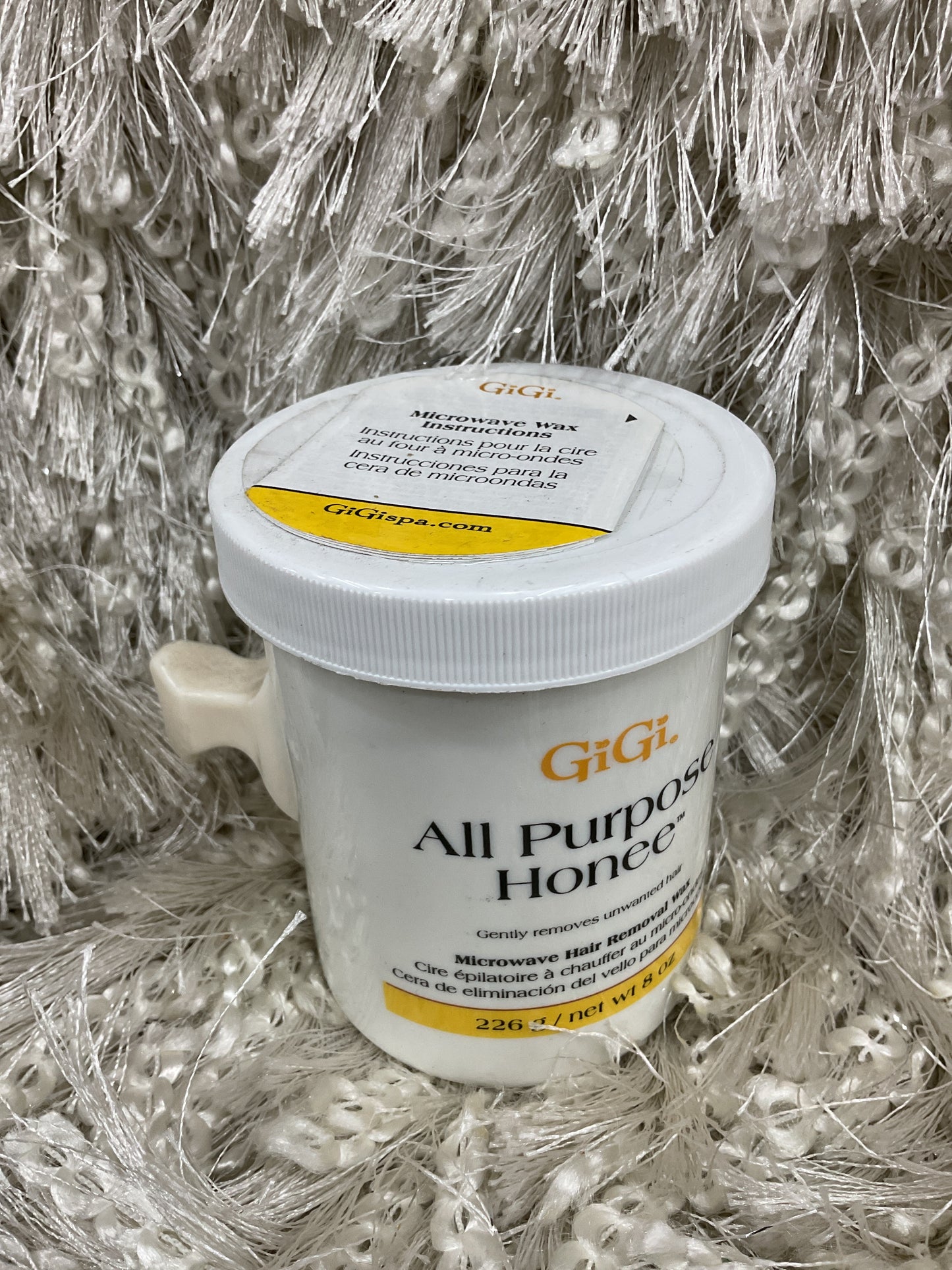 GIGI STRIP FREE HONEE WAX