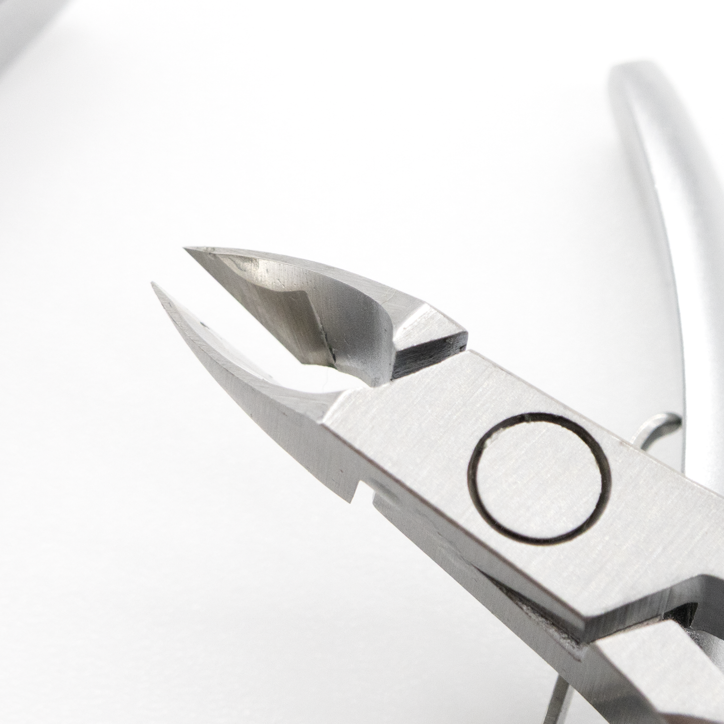 Queen Nail Cuticle Nipper D04 (Stainless Steel)