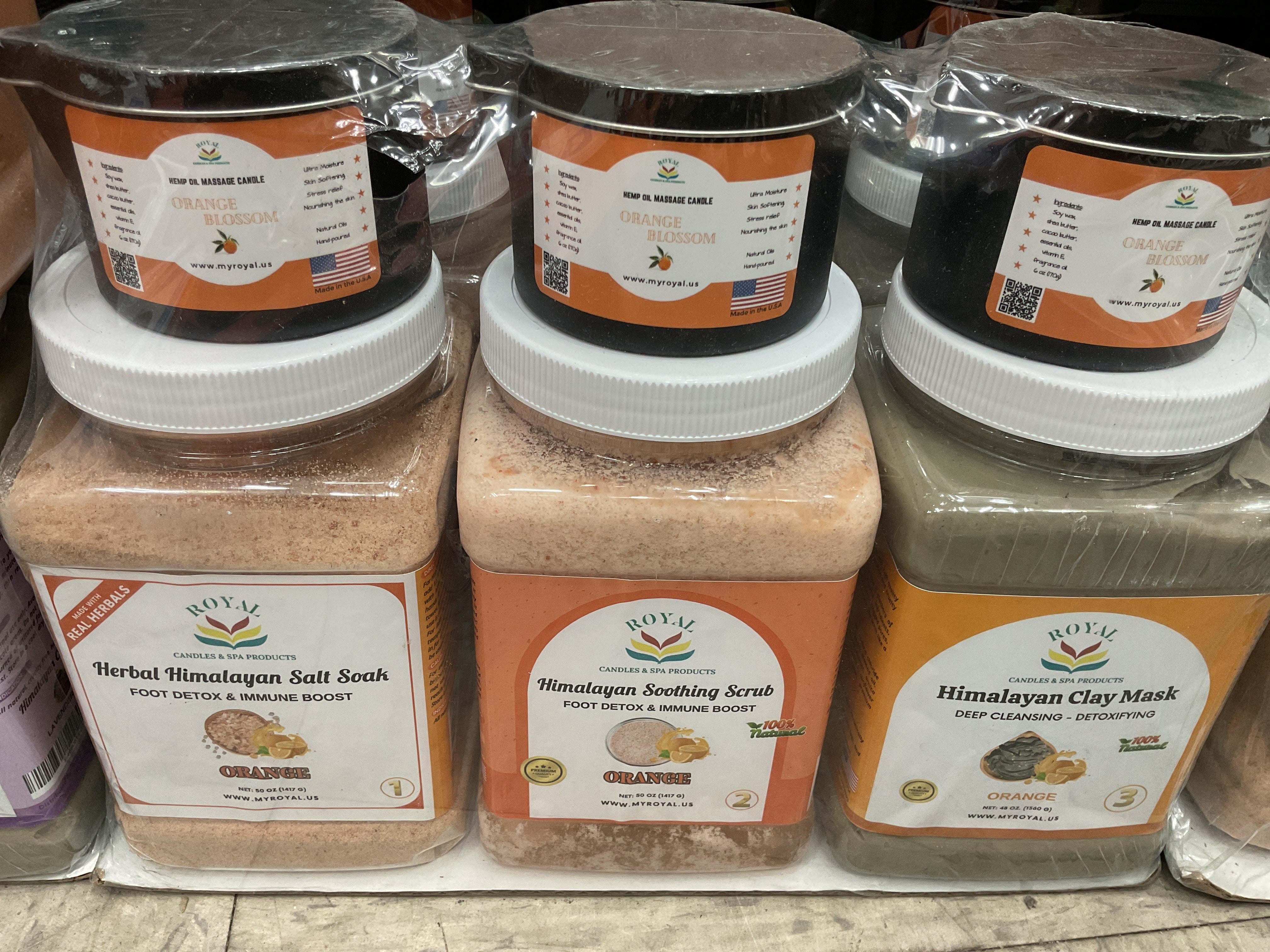 SET 03 PCS CBD HIMALAYAN SALT PEDI + 03 PCS MASSAGE OIL CANDLE
